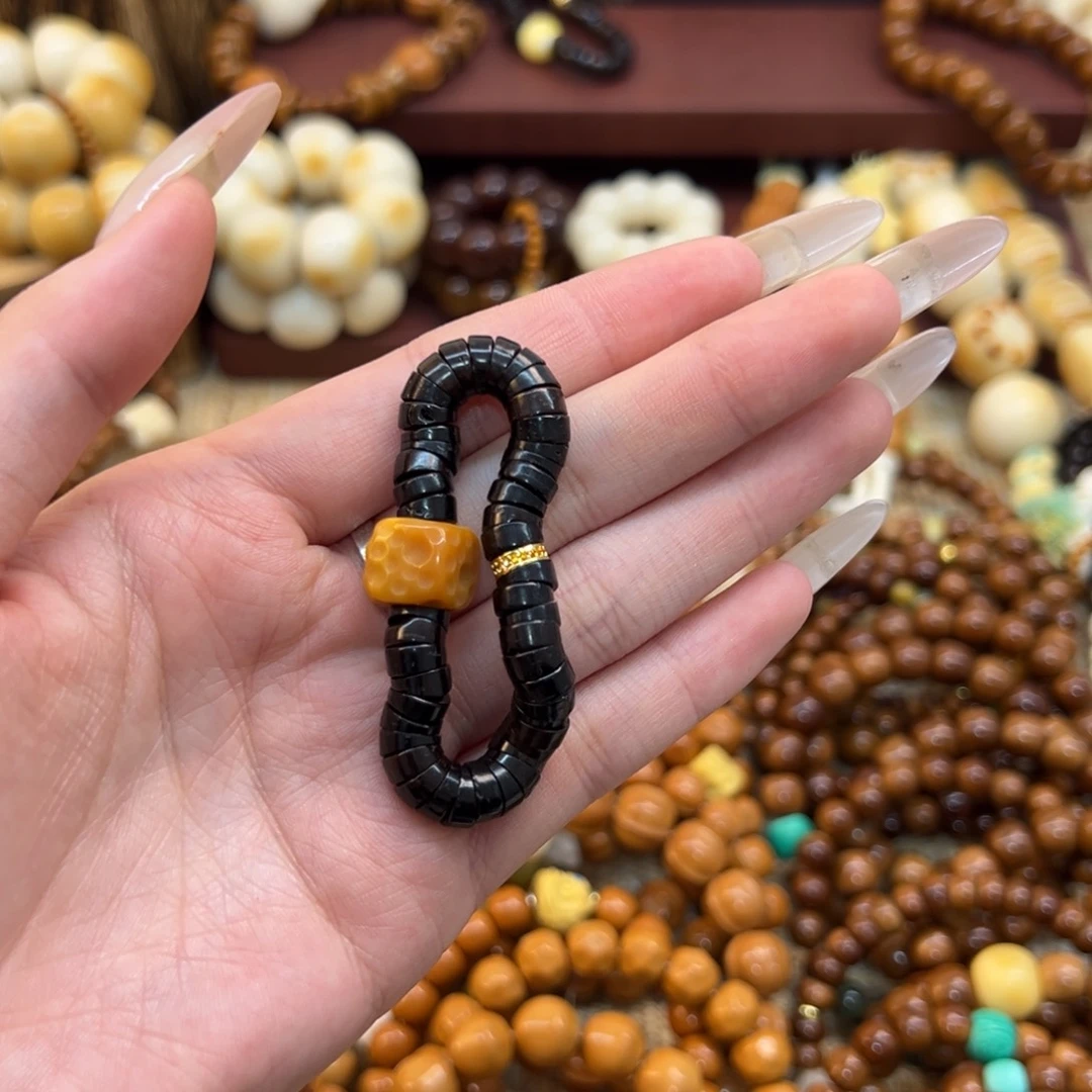 椰蒂吊坠小肠手捻搭配奶酪