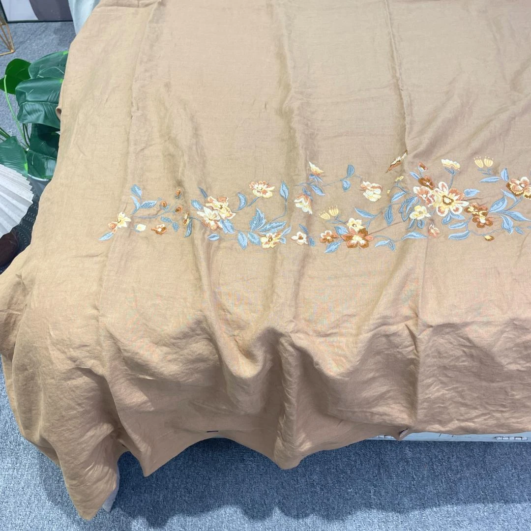 英国高奢品牌订单尾料汉麻刺绣被套【花栖蝶语】双人被罩瑕疵清仓