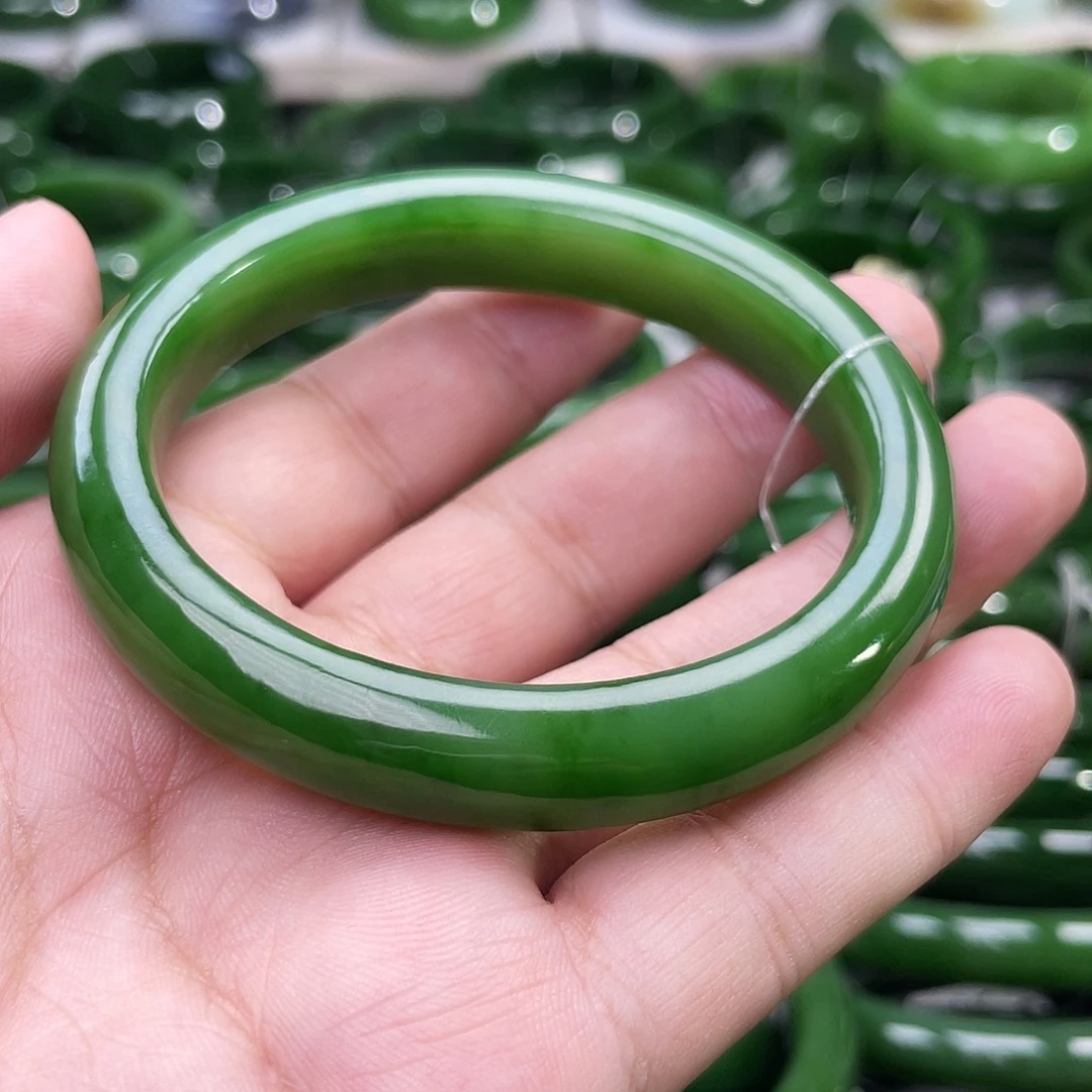 未镶嵌手镯和田玉（碧玉）