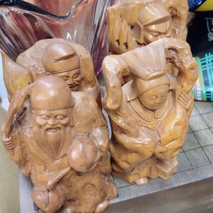 摆件有瑕年后发货感谢支持