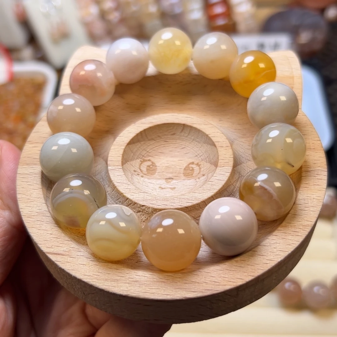 未镶嵌玛瑙/玉髓珠宝半成品