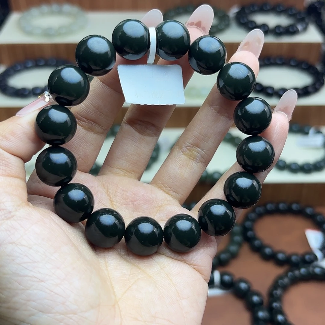 天***厂和田玉未镶嵌手串