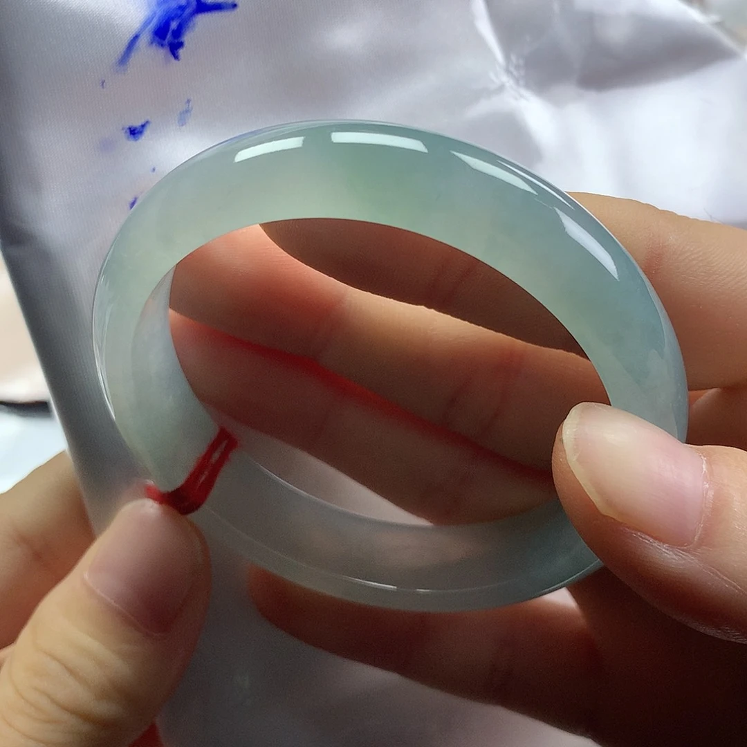 未镶嵌手镯翡翠翡翠