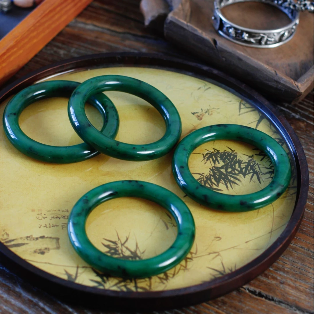 和田玉碧玉手镯新疆碧籽（多样性发货一只）