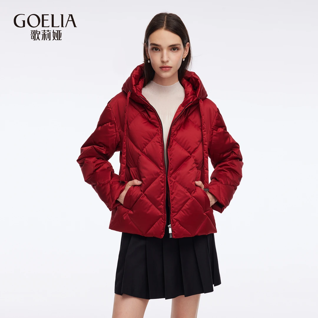 歌莉娅 冬季新品  短款长袖95白鹅绒羽绒服  1ECR8D72A