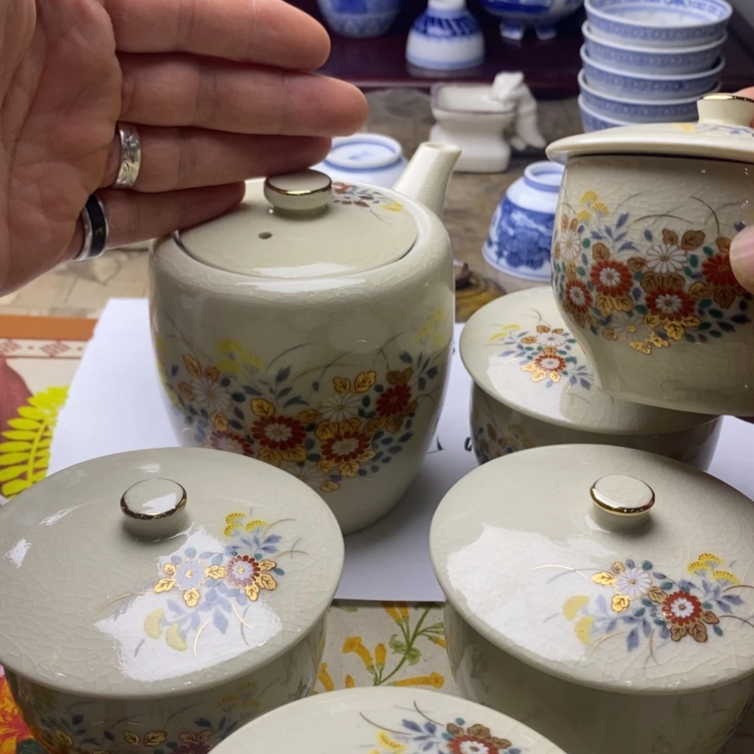 瓷片在线用户在网上查询商品