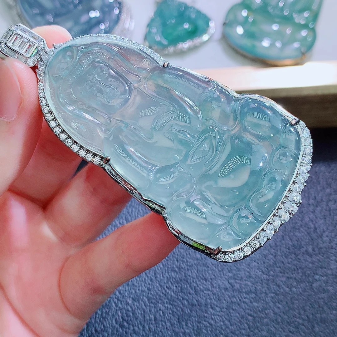 颈饰未镶嵌翡翠翡翠