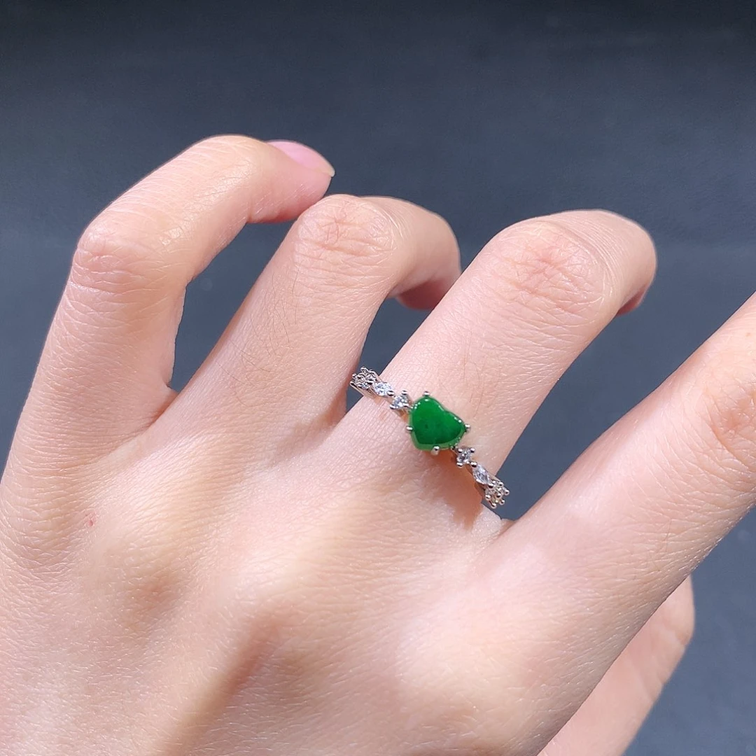 未镶嵌戒指翡翠翡翠