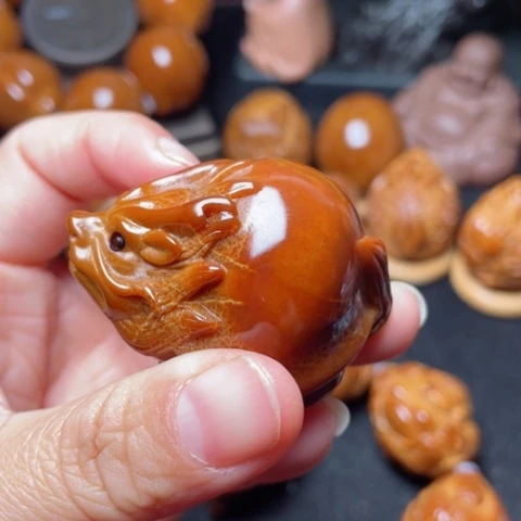 【闪购商品】手串/手链橄榄核小**?37左右光背龙龟单子手把