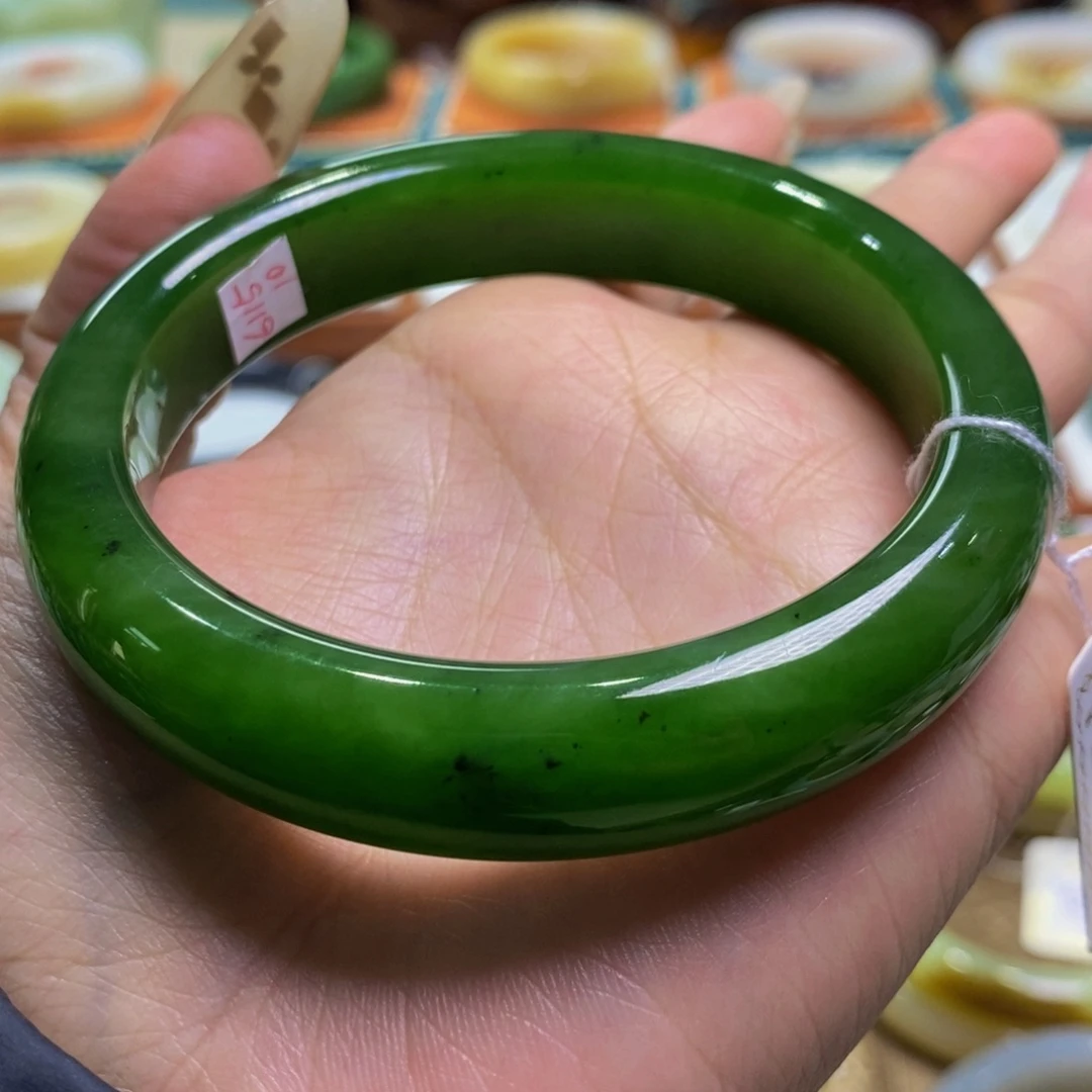 和田玉俄碧菠菜绿60/61未镶嵌