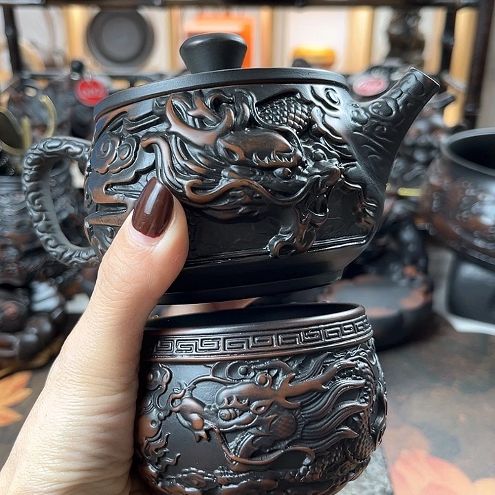 壶云南建水紫陶壶