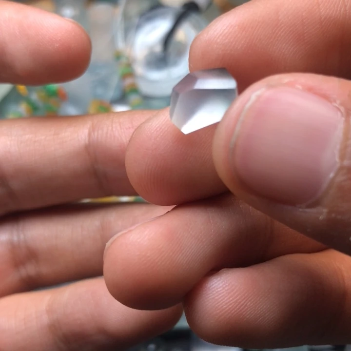 定制翡翠未镶嵌挂件