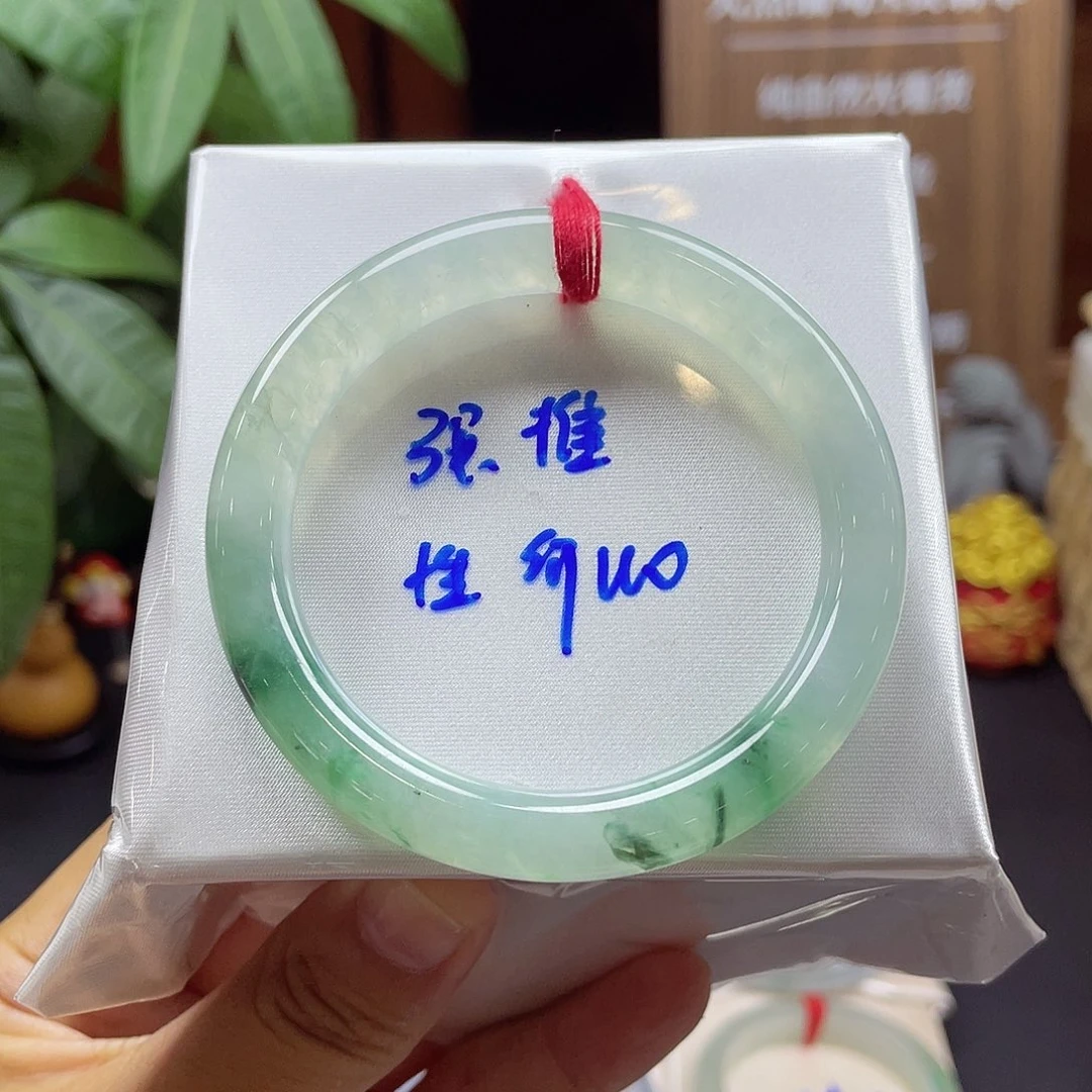 翡翠手镯未镶嵌8 号链接