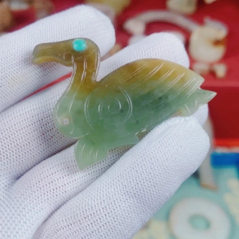 未镶嵌和田玉（糖玉）挂件