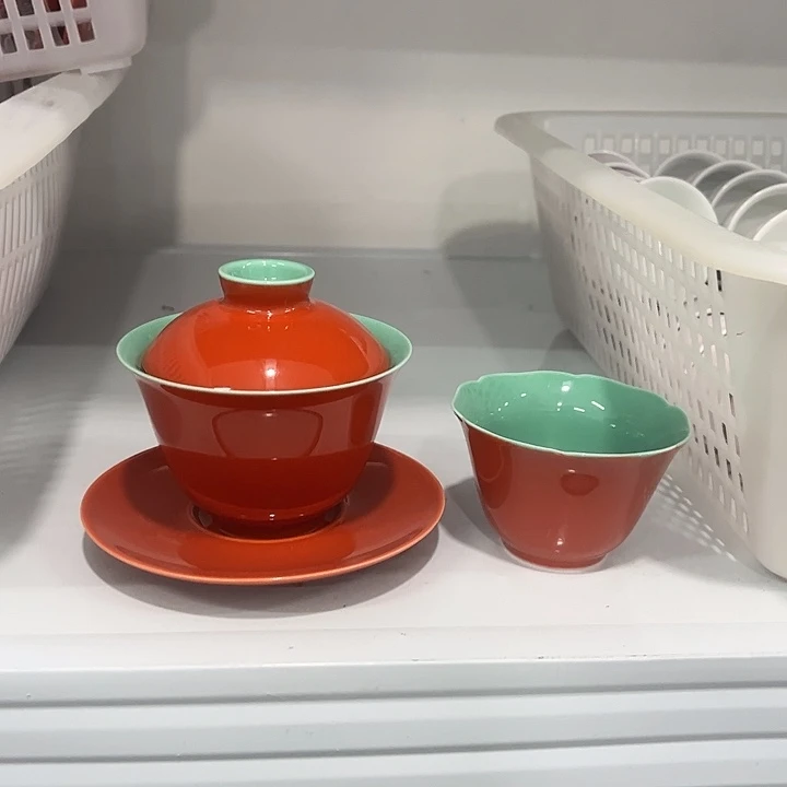 两件套哈哈哈哈哈哈哈