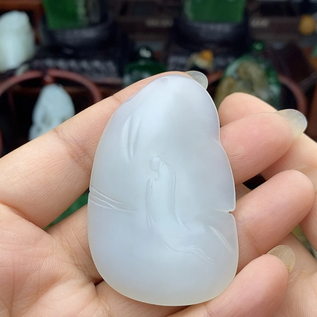 和田玉未镶嵌挂件