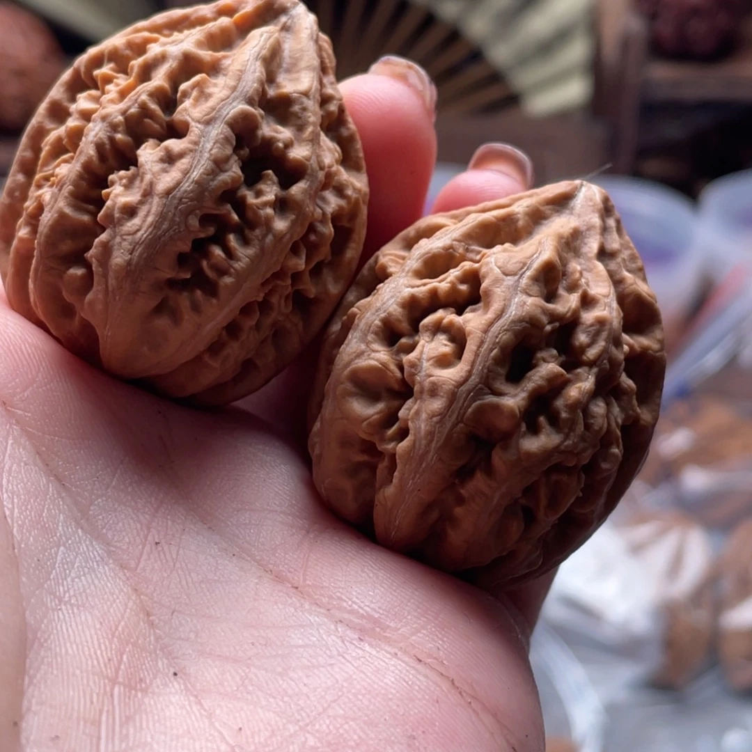 文玩核桃把件楸刀鱼155