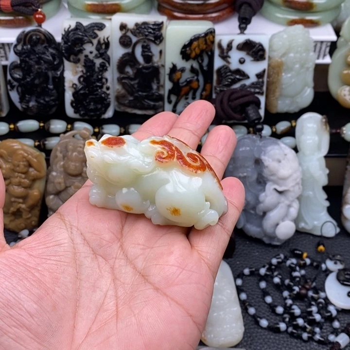 用***5和田玉未镶嵌项链