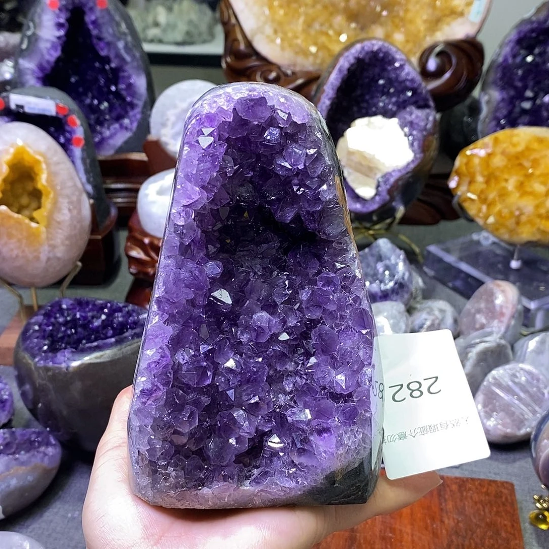 紫晶未镶嵌珠宝半成品