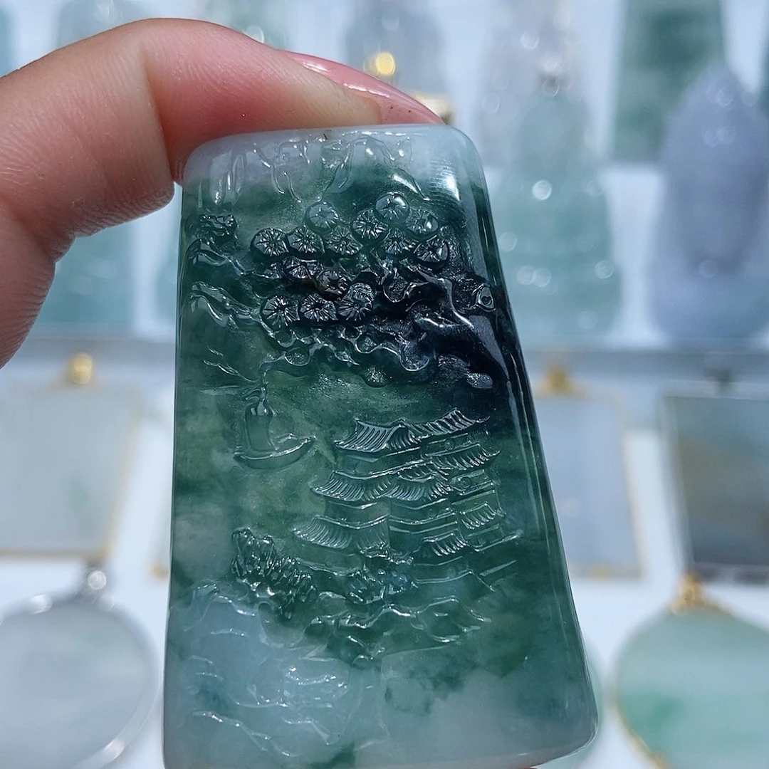翡翠吊坠(不含链)未镶嵌