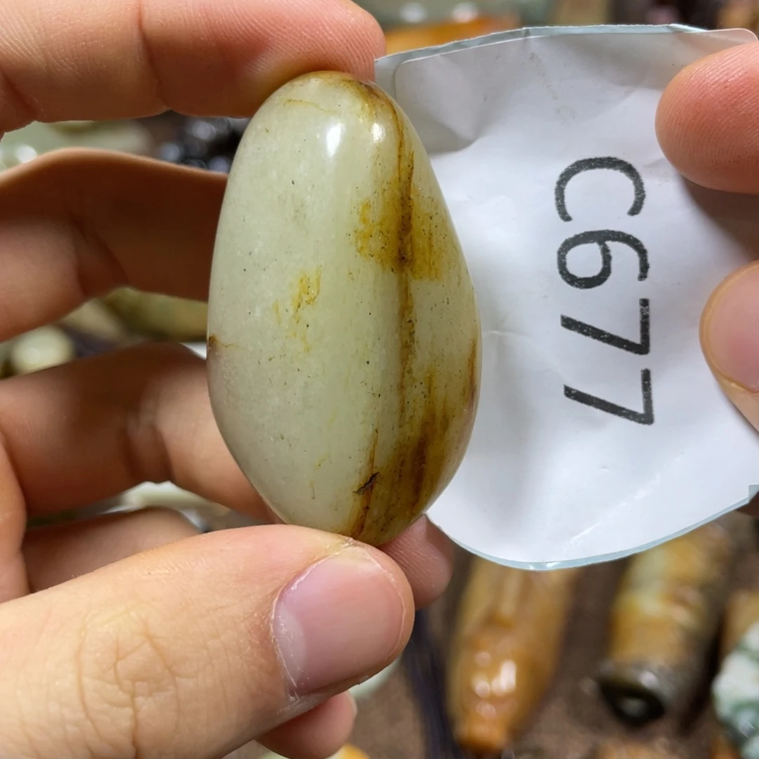 和田玉未镶嵌吊坠(不含链)