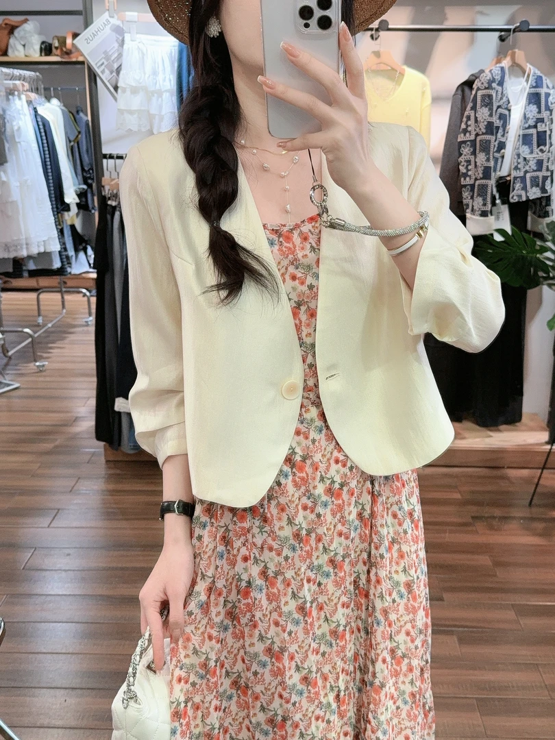 夏季法式休闲薄款防晒小西装七分袖一粒扣修身显瘦短款小外套女