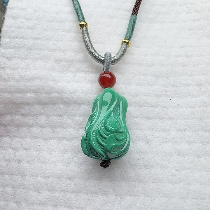 尺寸：24/15/14➕雕刻绿百财吊坠