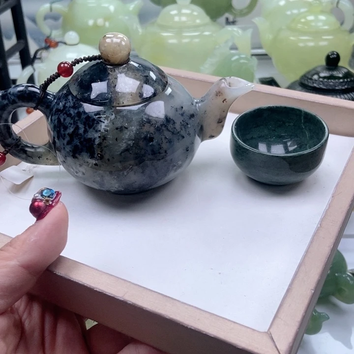蛇纹石玉壶未镶嵌沉*浮