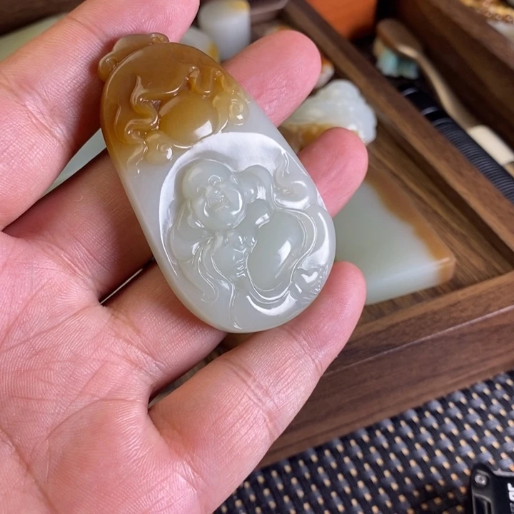 未镶嵌和田玉挂件