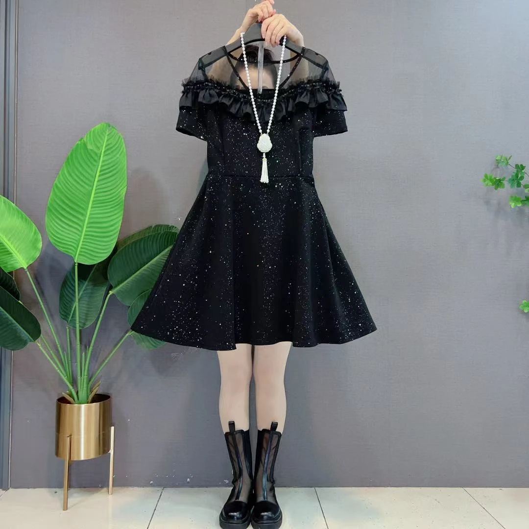 欧货洋气重工钉珠露肩设计款显瘦小黑裙夏装轻奢大码高级感连衣裙