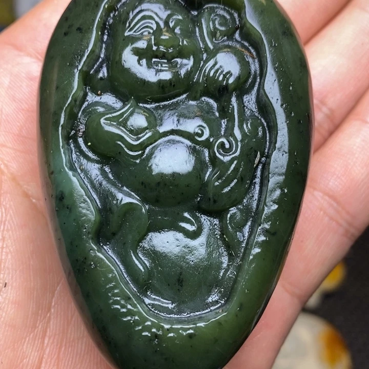 和田玉未镶嵌吊坠(赠链)