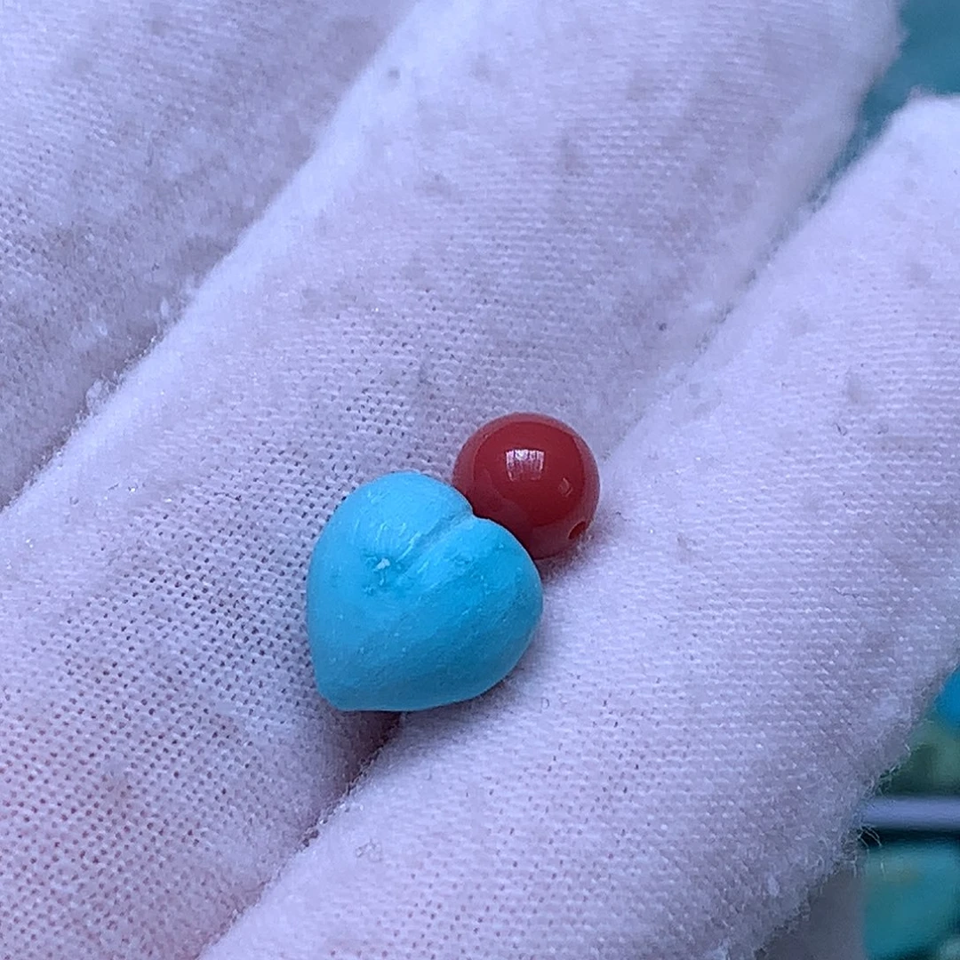小***丁未镶嵌南红玛瑙珠宝奇石