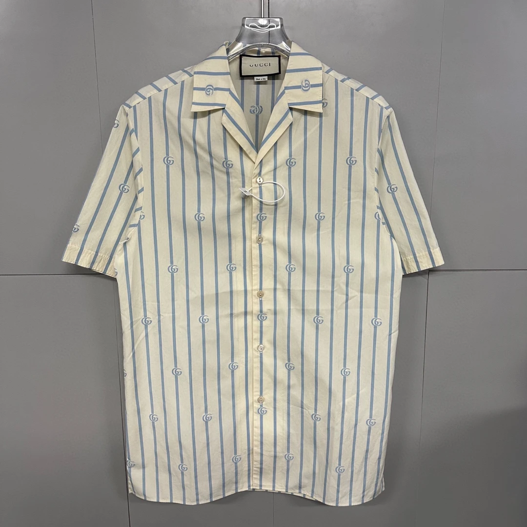 全新未使用  Gucci古驰 条纹刺绣logo短袖衬衫 44码J01434