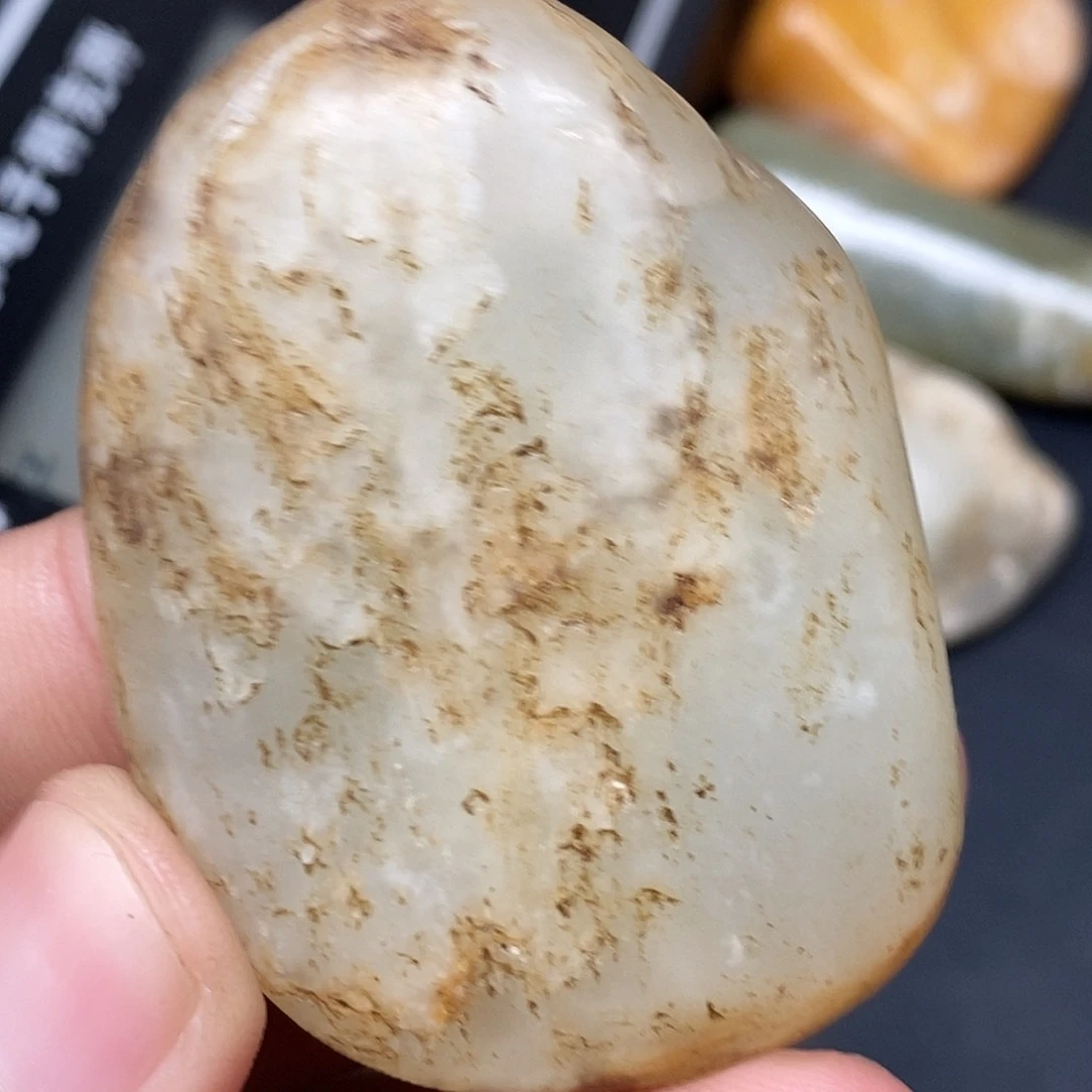 和田玉（糖玉）未镶嵌挂件