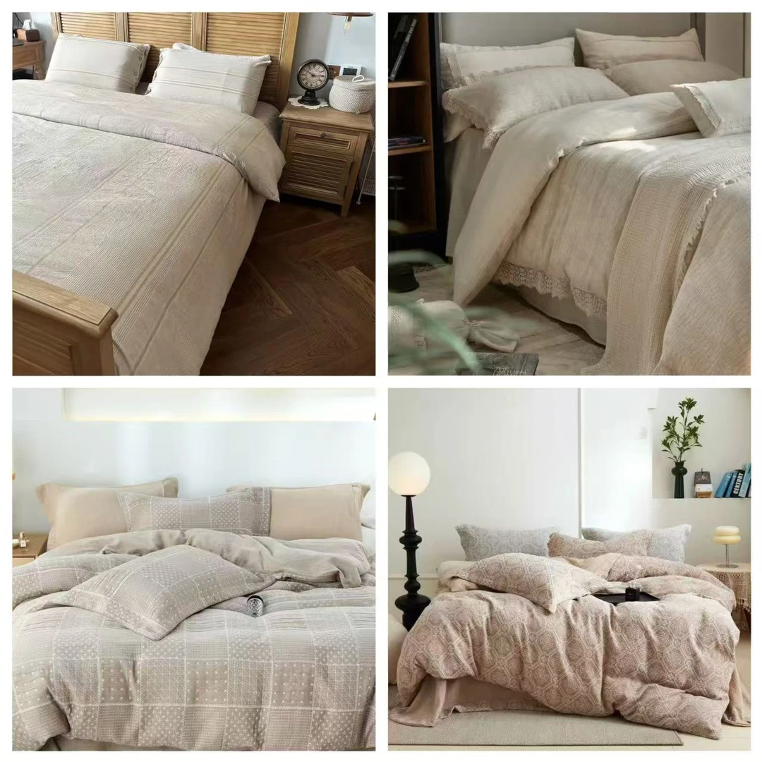 精美欧式复古小碎花图案 周边挂绒球 床品四件套 亲肤条纹四件套