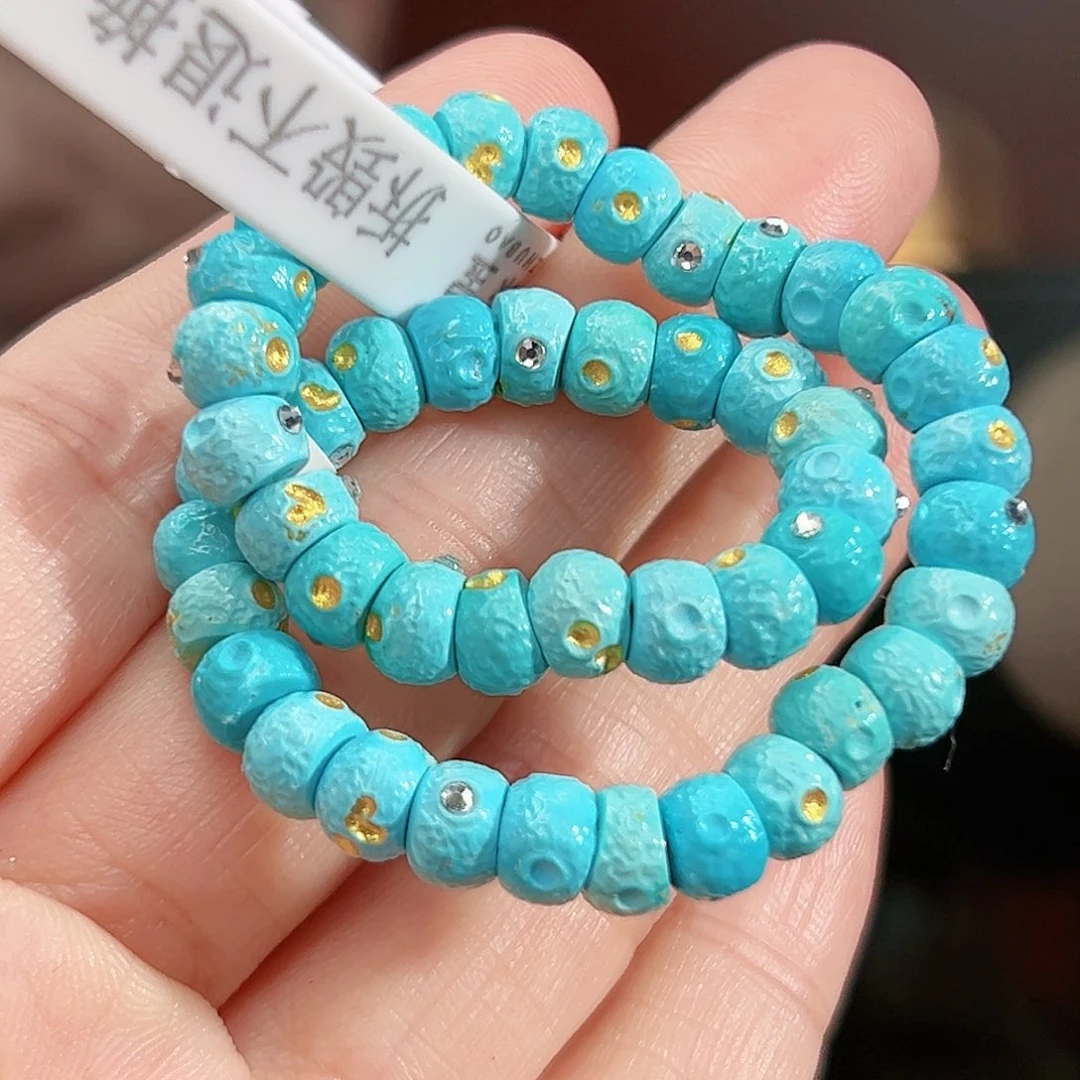 绿松石未镶嵌珠宝奇石