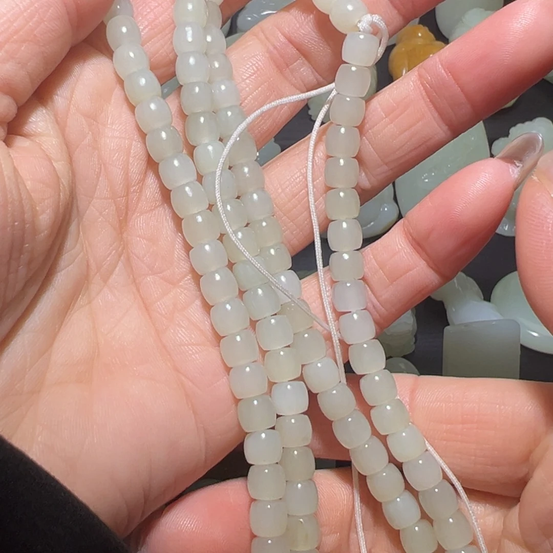 颈饰未镶嵌和田玉沐*?