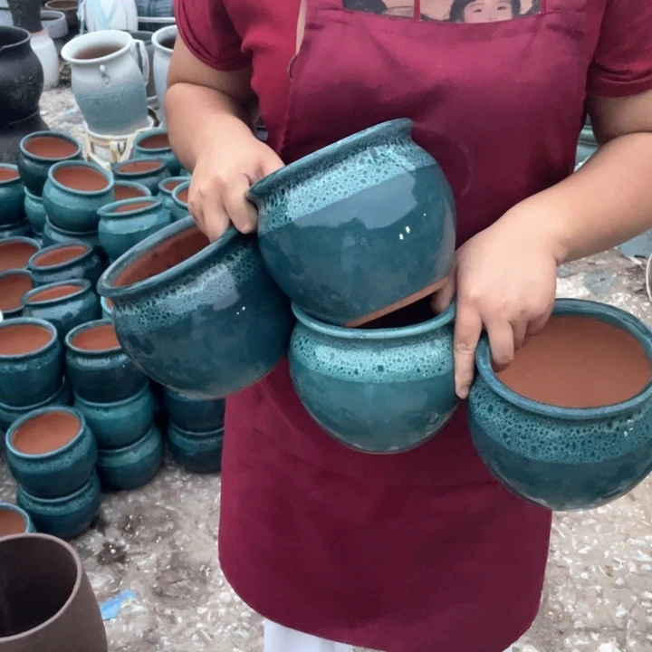 紫砂花盆口14高14瑕疵瑕疵