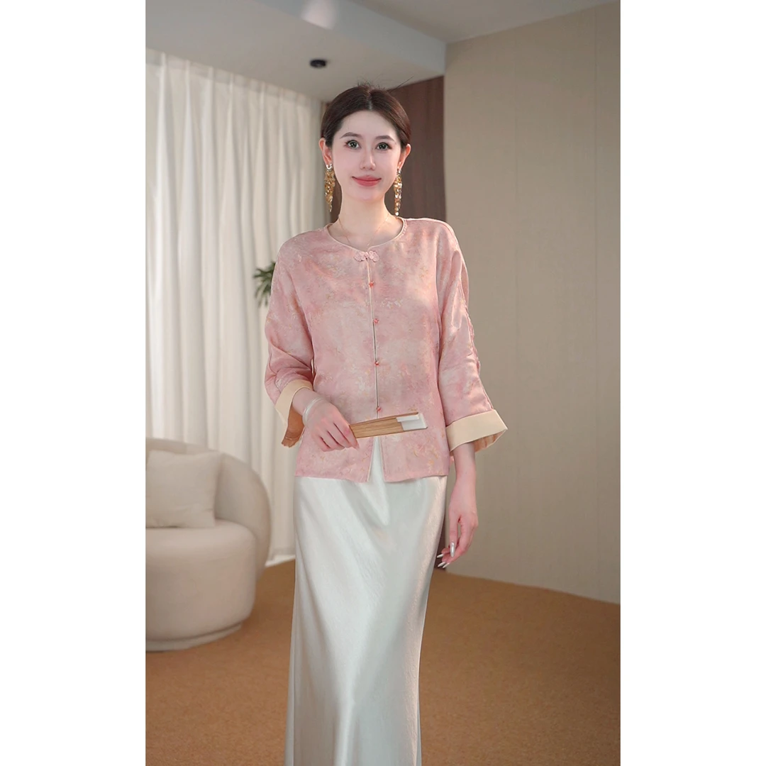 9827粉色新中式国风外套女早秋新款独特漂亮减龄高端提花上衣160
