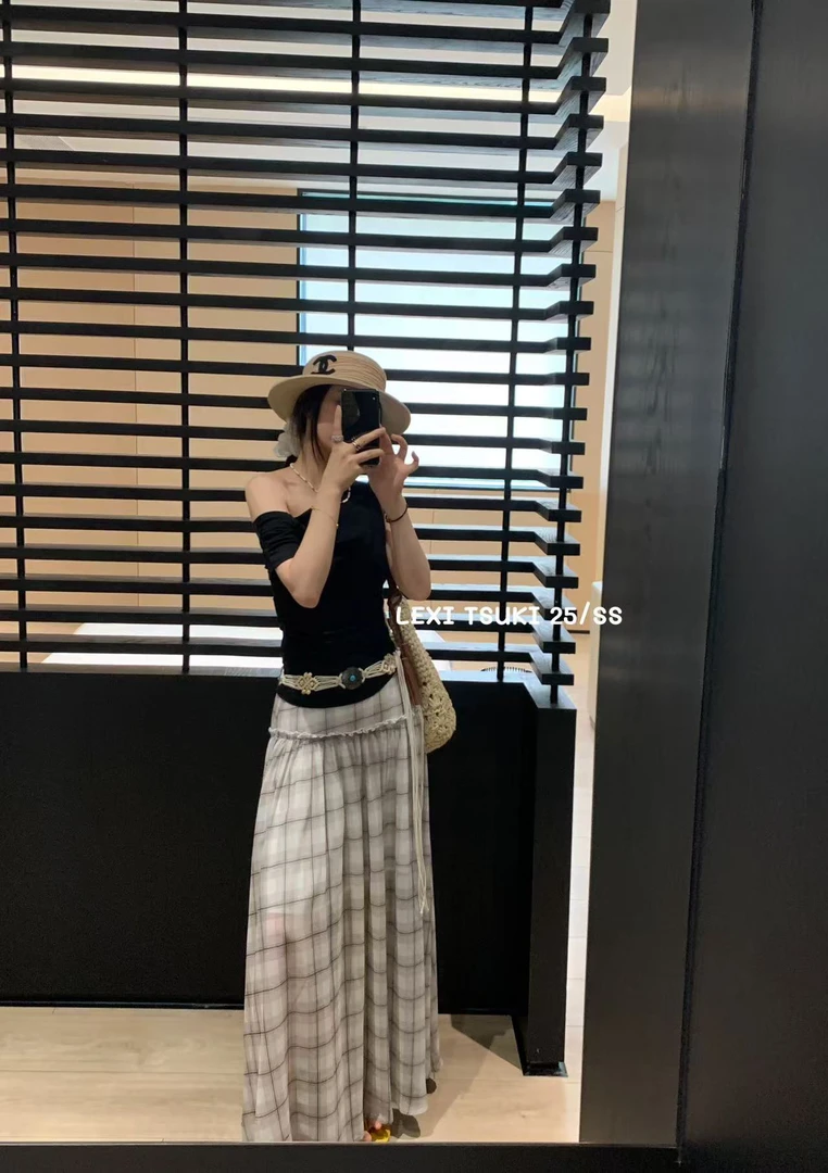 LEXI 福秒（9LX8098#）绝美的 好搭配格子半身裙 9-626