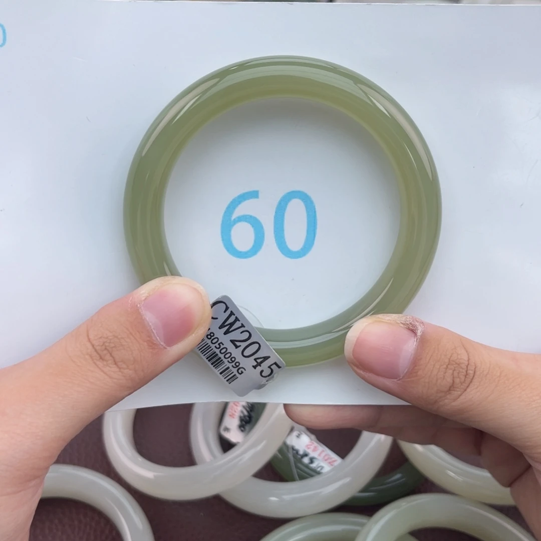 和田玉颈饰未镶嵌玥****记