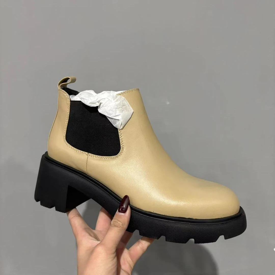 763  新款时尚百搭气质短靴女靴