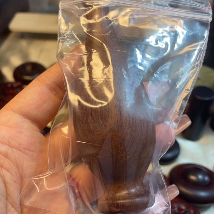 维腊木（绿檀）自****子1111