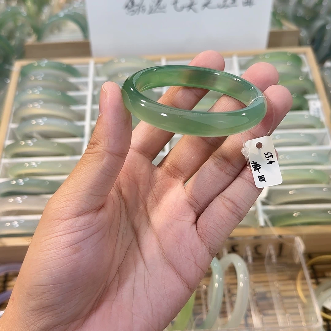 玛瑙/玉髓未镶嵌手镯圈口55.4