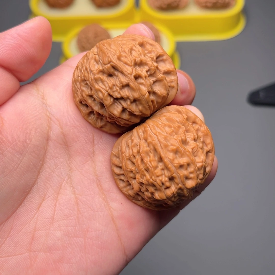 核桃40尺磨盘狮子头