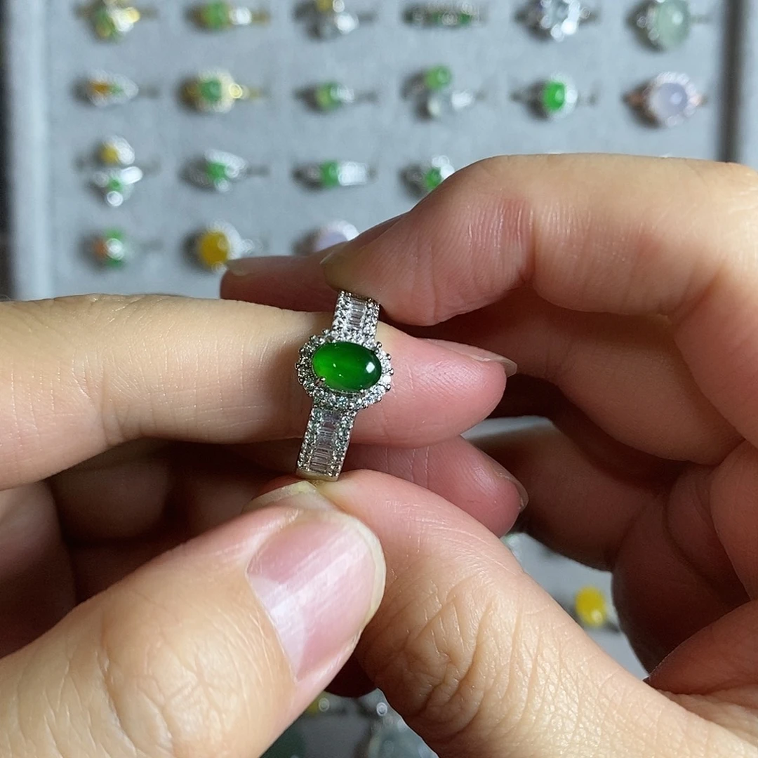 翡翠未镶嵌戒指翡翠戒指