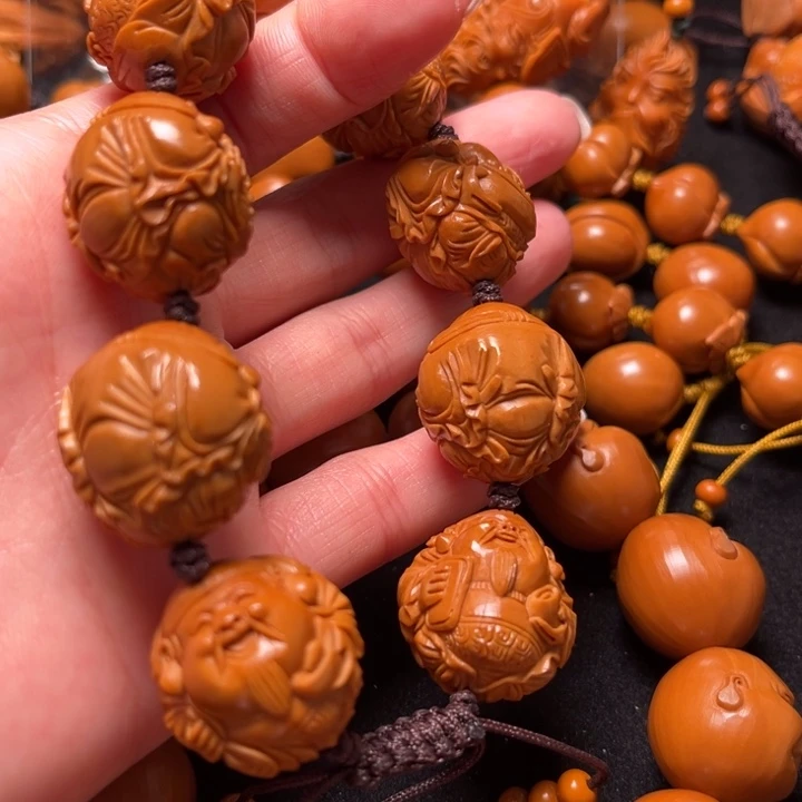 ****ꪝ橄榄核吊坠财神22