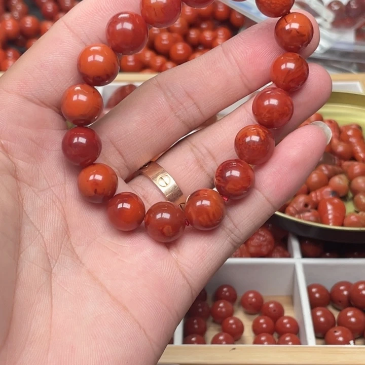 南红玛瑙未镶嵌颈饰