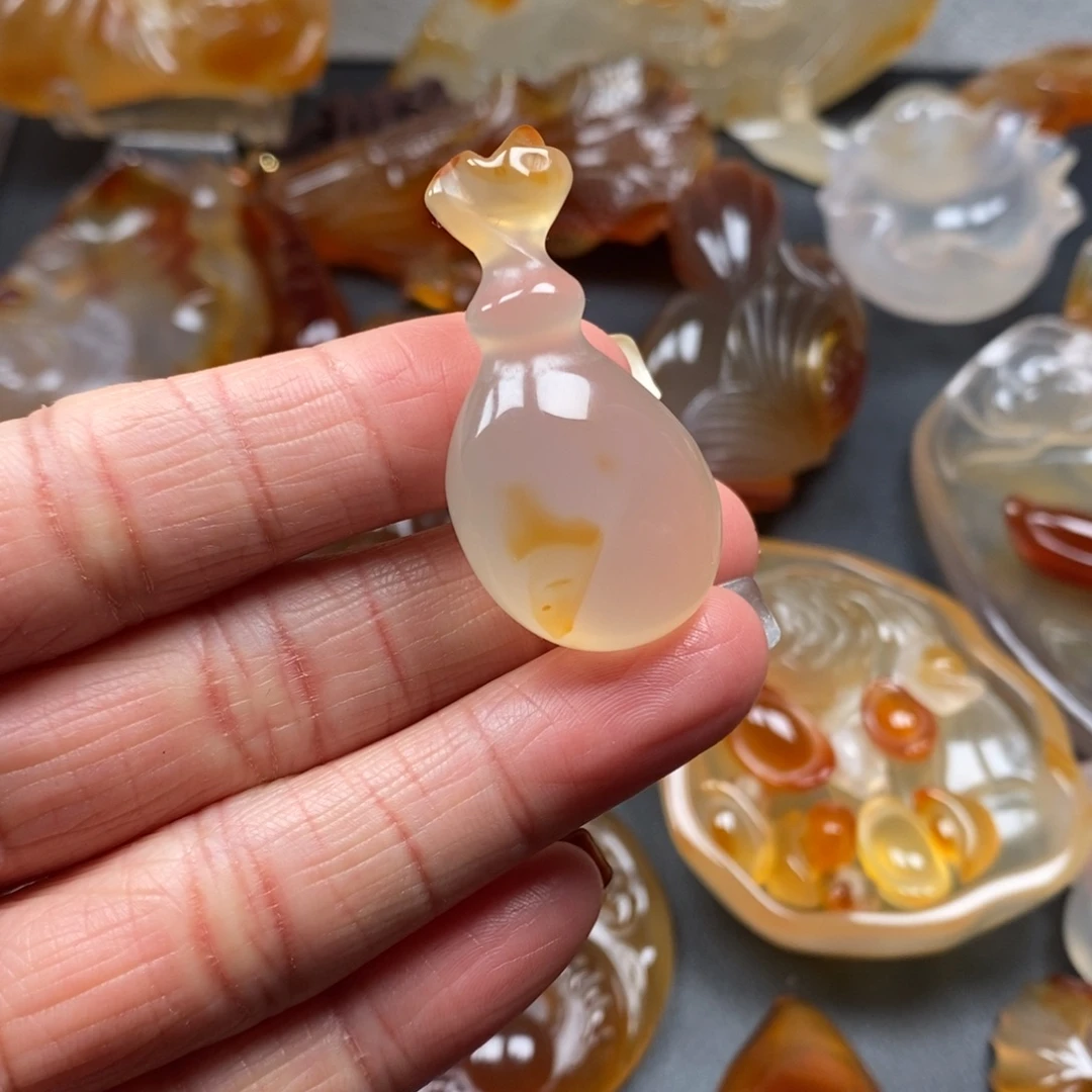 玛瑙/玉髓未镶嵌颈饰