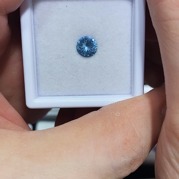 裸石海蓝宝石天然海蓝宝